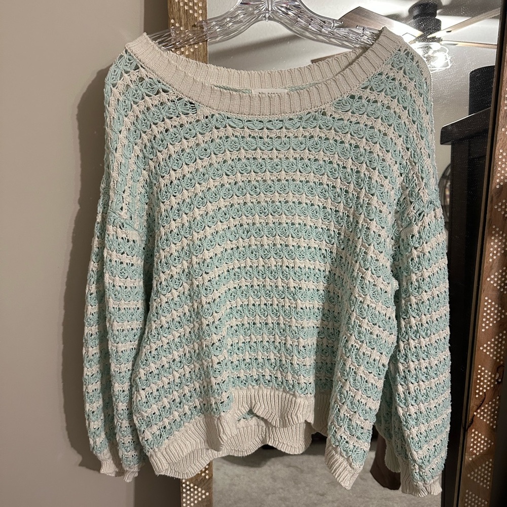 Blu Pepper Crochet Scallop sweater